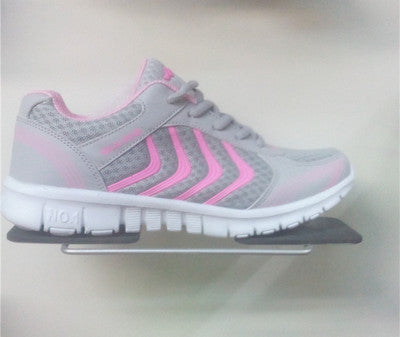 Breathable lace up running shoes